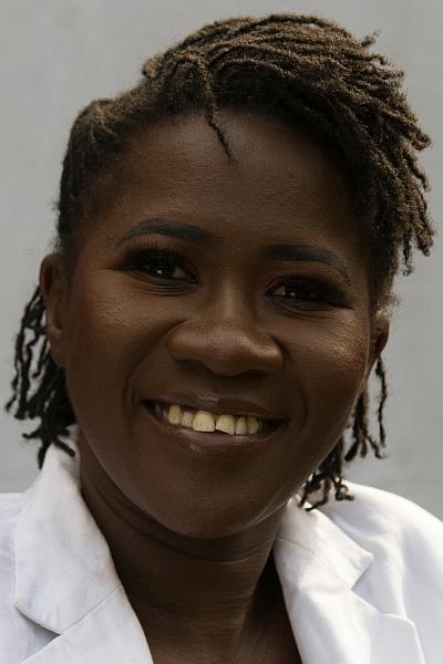 2021 Portrait Florence 0016c