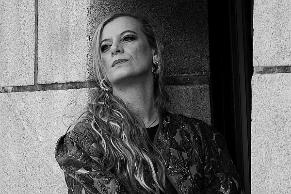 2023 Portraitshooting Ludmila 001c